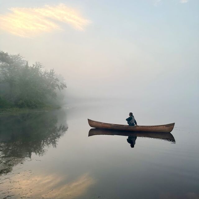 America’s Forests in Maine - Past, Present, Future / America’s Forests with Chuck Leavell celebrates our nation’s woodlands. On this episode, Chuck visits Maine – the most forested state in the USA. Chuck begins his journey through Maine with a Wabanaki native guide. He goes fly-fishing at the base of Katahdin where private lands welcome public visitors. He visits a state-of-the-art factory making building insulation out of wood chips and tries his hand at competitive tree-felling at the Game of Logging. And he finishes up playing rollicking old-time logging songs given new life by contemporary musicians. 📸by Josh Povec & Julia Dunlavey 🌲🎹🌳 @americasforestswithchuck @chuck_leavell #americasforestswithchuck #AFCL #ChuckLeavell #chuck_leavell #maine #americasforestwithchuckleavell #forests #ittakesaforest #rootforruralforests #workingforest #landowner #timber #sustainable #usewood #woodisgood #sustainability #nationalforests #optoutside #chooseoutdoors #rollingstoneskeys